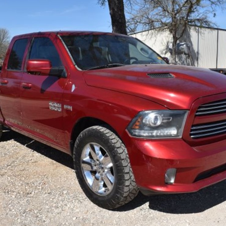 2013 DODGE 1500