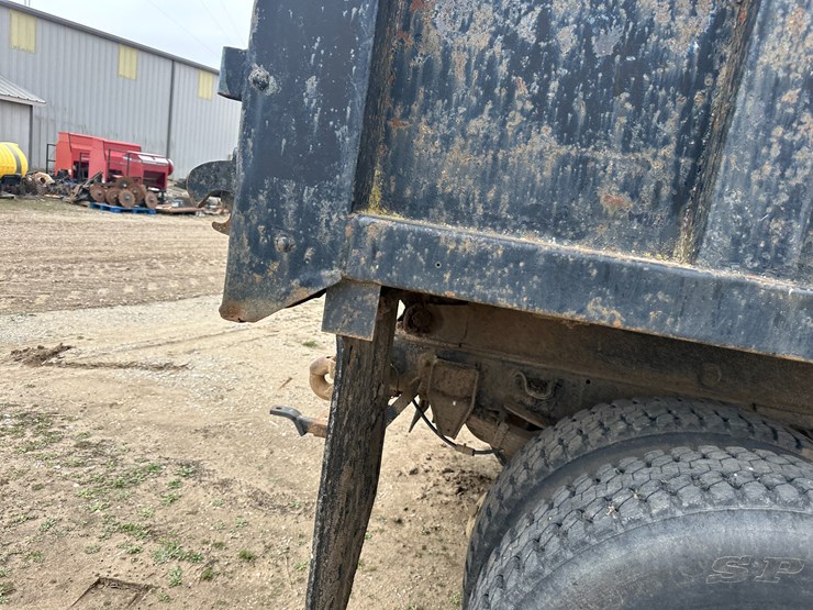 chevrolet-c65-image-37