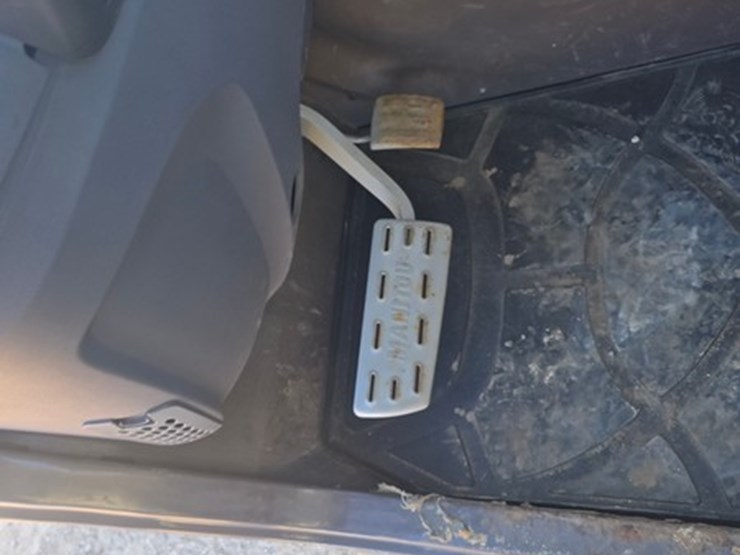 2015-manitou-mt625h-image-16