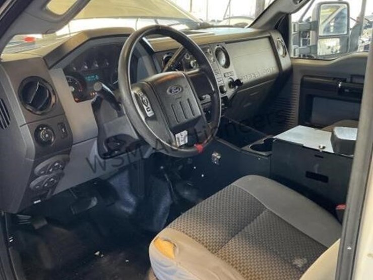 2016-ford-f350-image-24