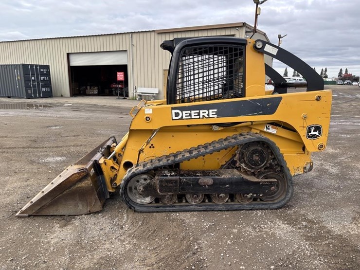 2006-john-deere-322-image-5