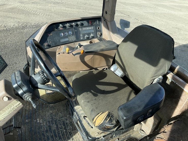 john-deere-8400t-image-25