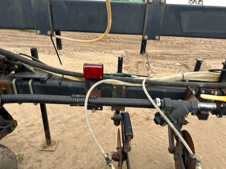 #38848-•-yetter-76"-twin-row-knife-applicator-image-20