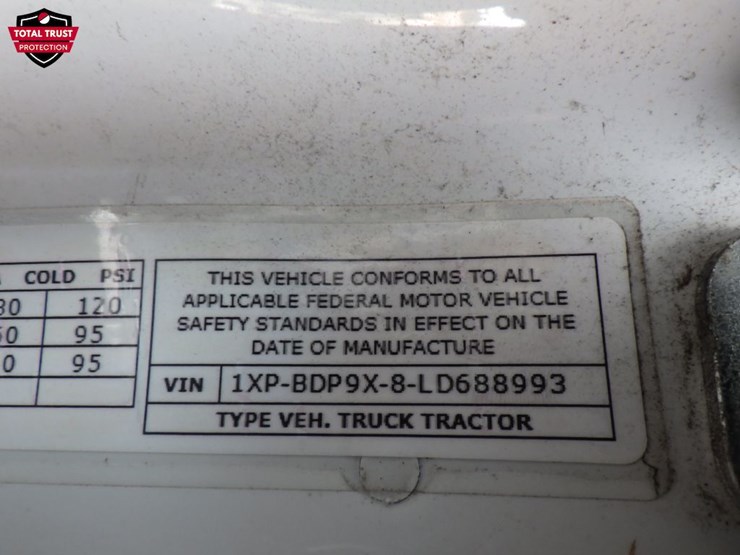 2020-peterbilt-579-image-22