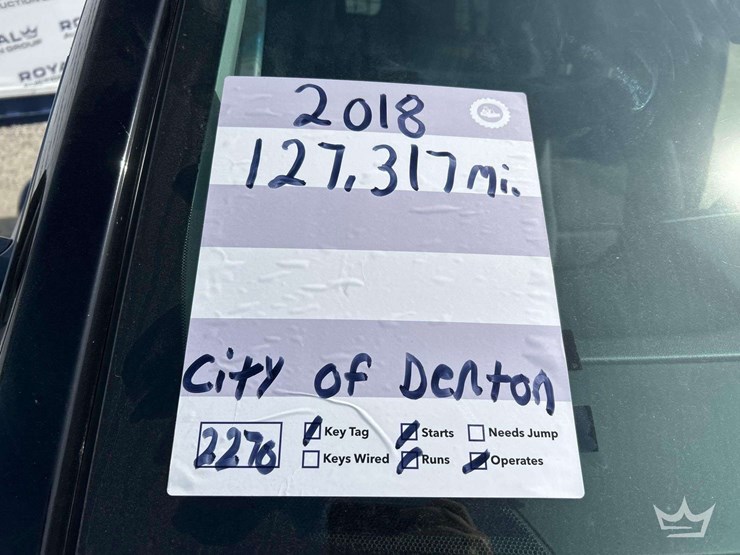 2018-chevrolet-tahoe-image-21