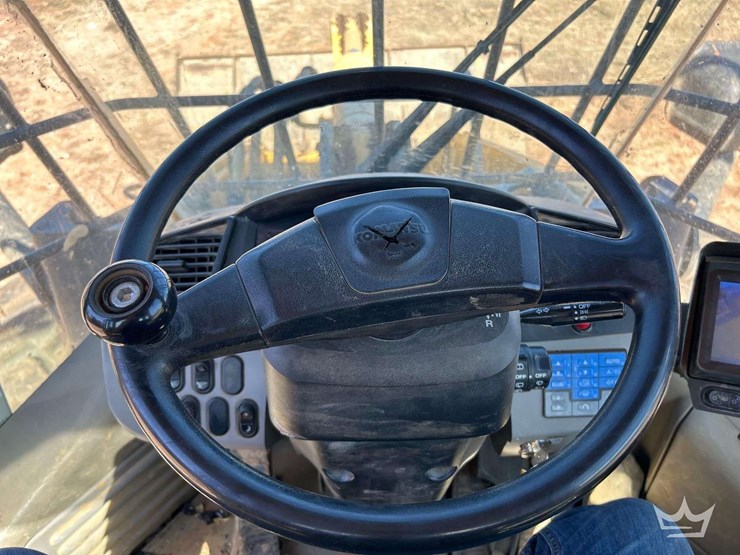 2019-komatsu-wa380-8-image-15