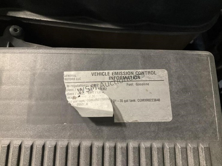 2012-chevrolet-silverado-1500-image-13