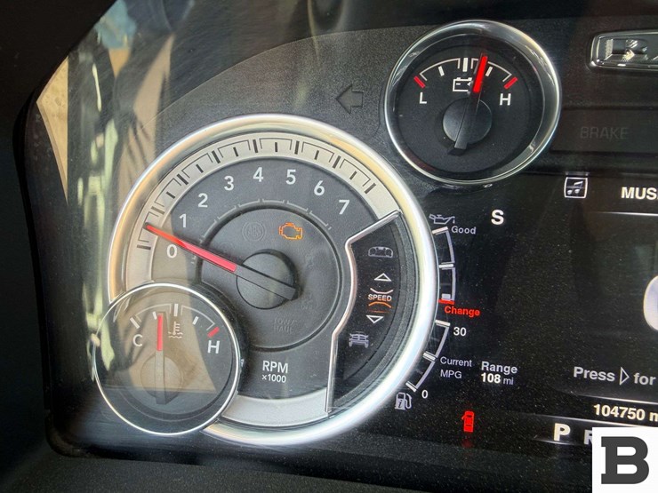 2019-dodge-1500-image-35