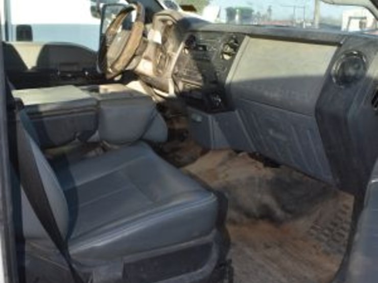 2015-ford-f350-image-17