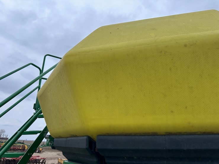 john-deere-1890-image-109