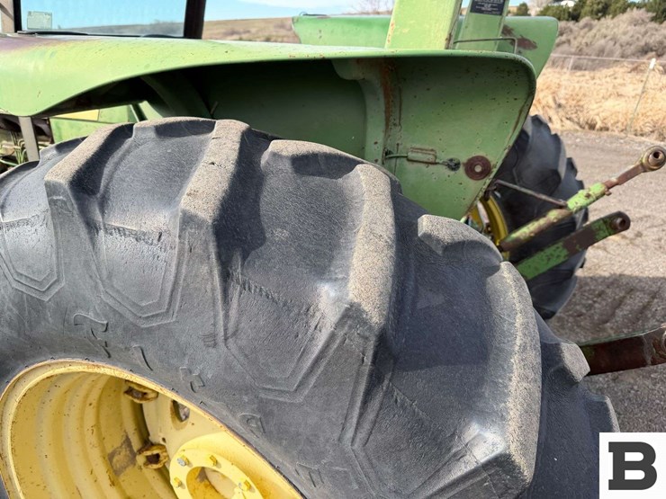 1978-john-deere-2640-image-23