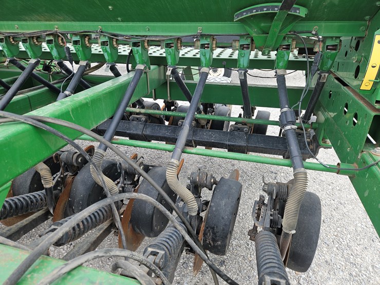 1999-john-deere-1560-image-5