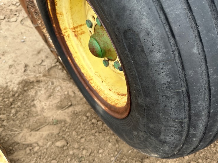 john-deere-915-image-9