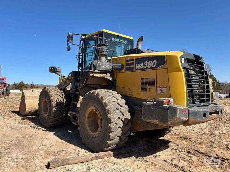 2019-komatsu-wa380-8-image-3