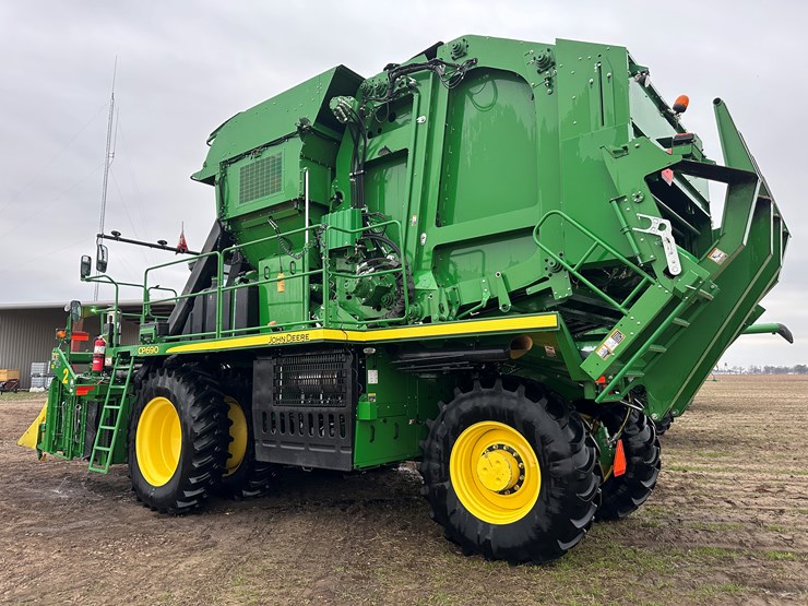 2021-john-deere-cp690-image-4
