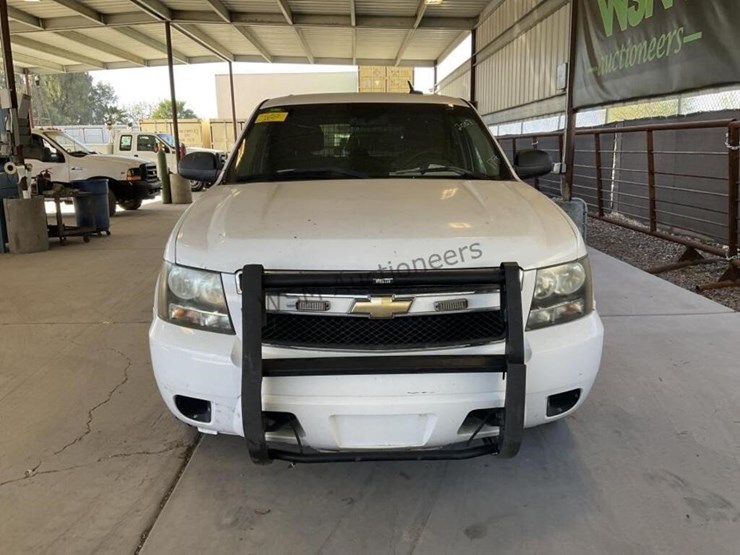 2007-chevrolet-tahoe-image-3