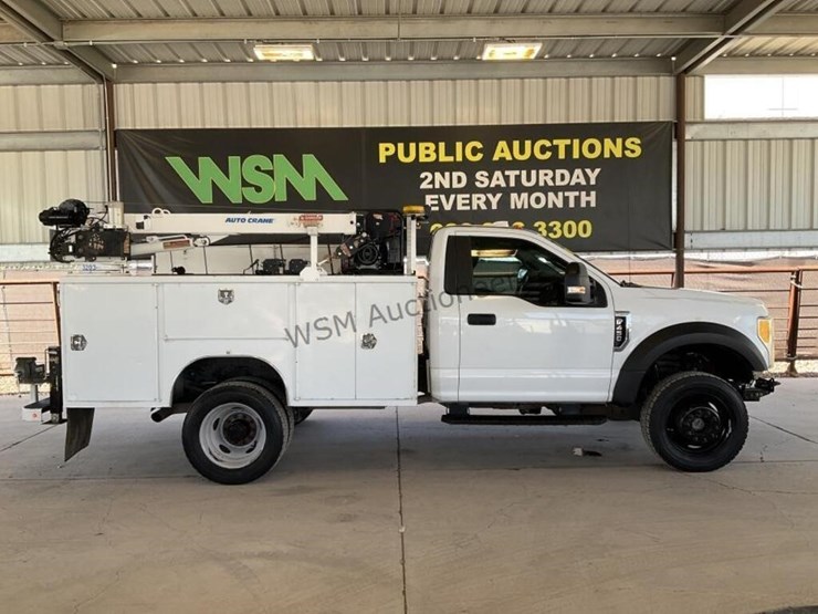 2017-ford-f450-image-1