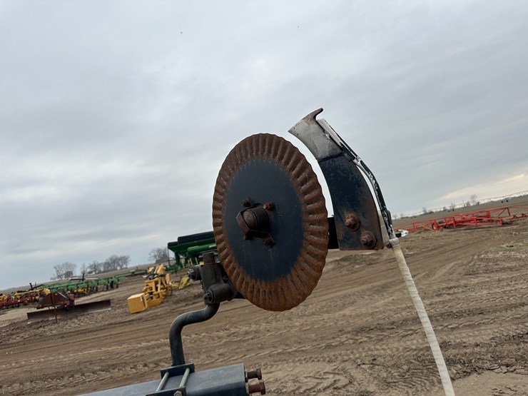 #38848-•-yetter-76"-twin-row-knife-applicator-image-12