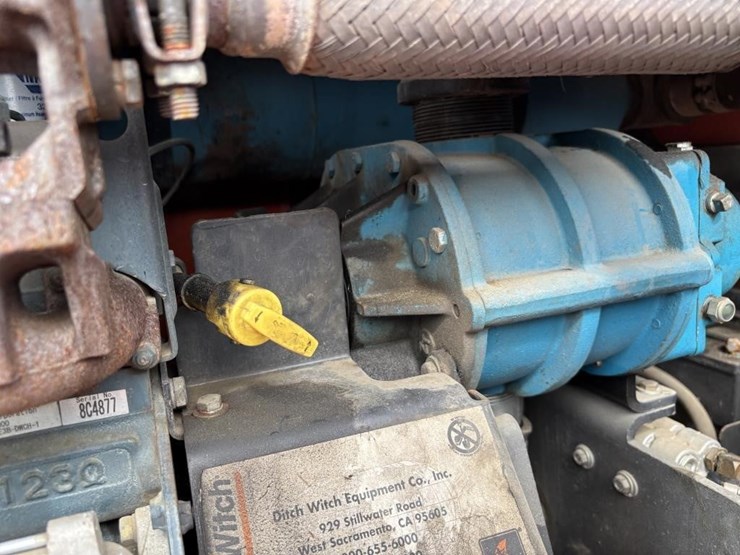 2009-ditch-witch-fx30-image-39