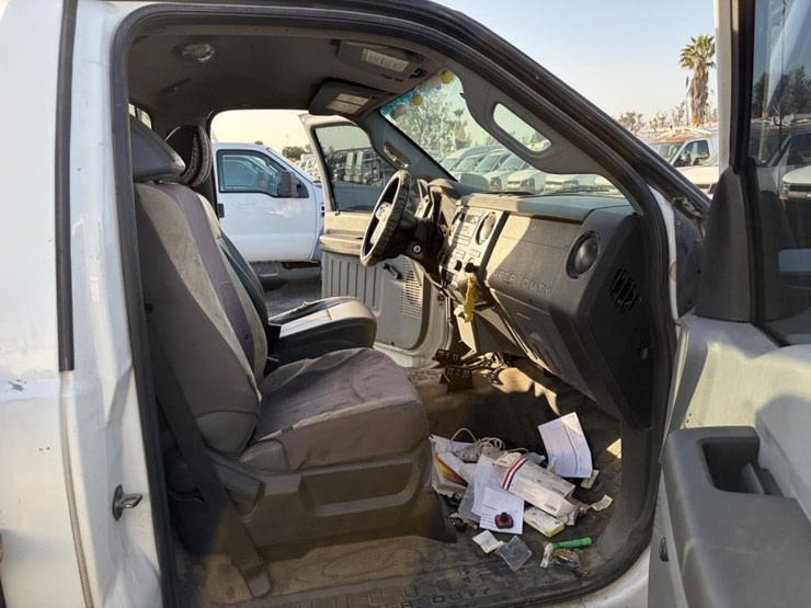 2011-ford-f550-sd-image-9