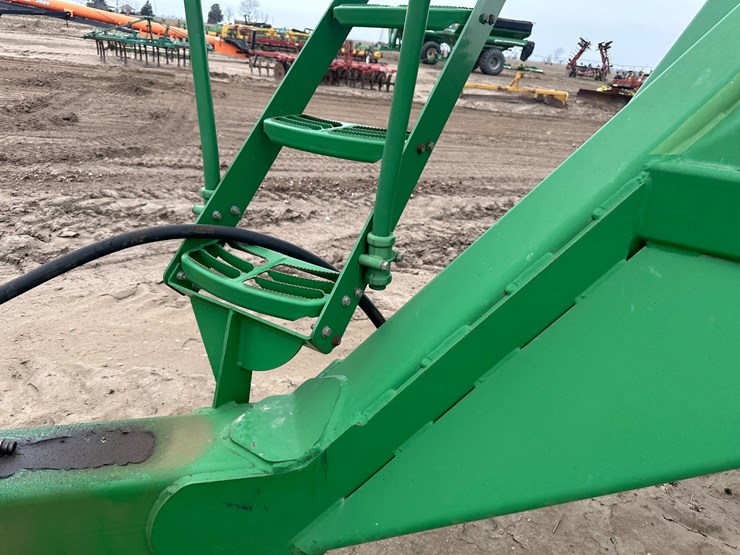 john-deere-1890-image-112