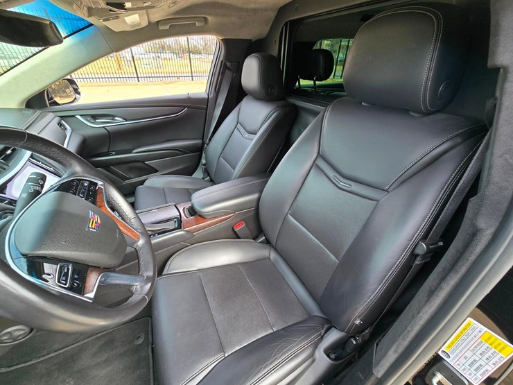 2019-cadillac-xts-stretch-limousine-for-sale,-s-and-s-coachbuilders,-70in,-7866-miles-image-19