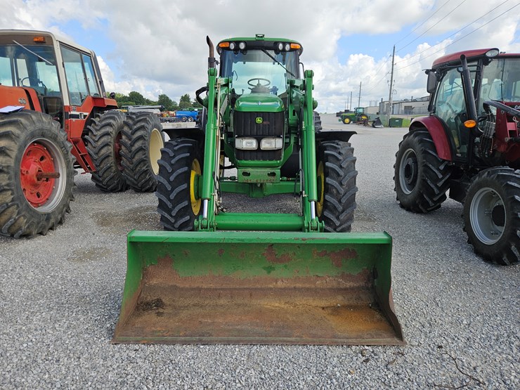 2006-john-deere-7520-image-2