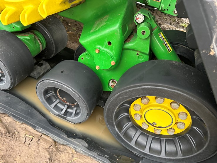 2020-john-deere-s780-image-24