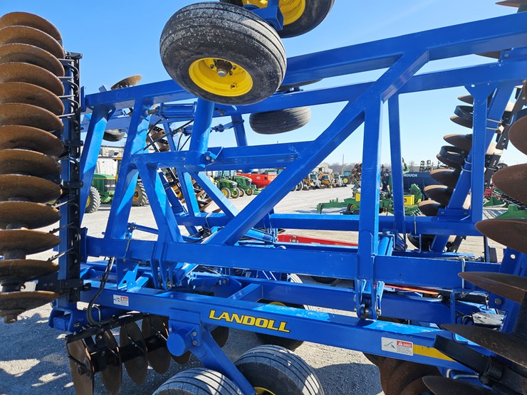 2008-landoll-6230-29-image-13