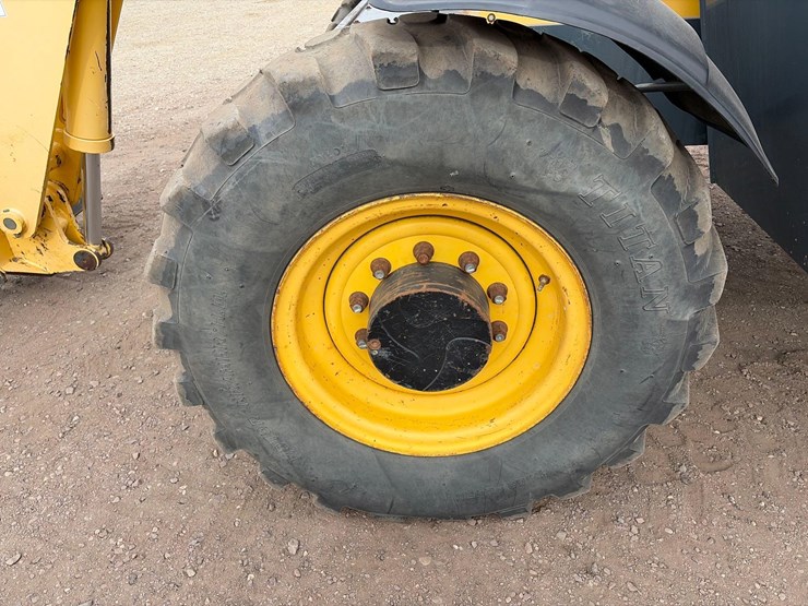 2016-gehl-rs8-44-image-9