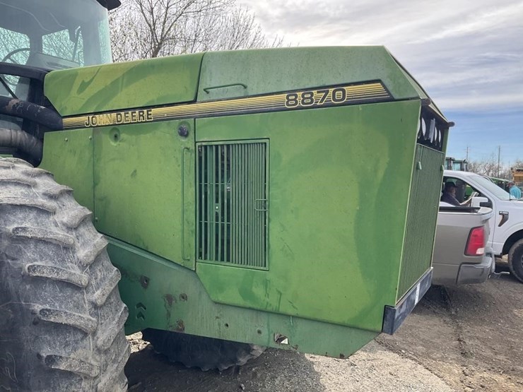 john-deere-8870-image-12
