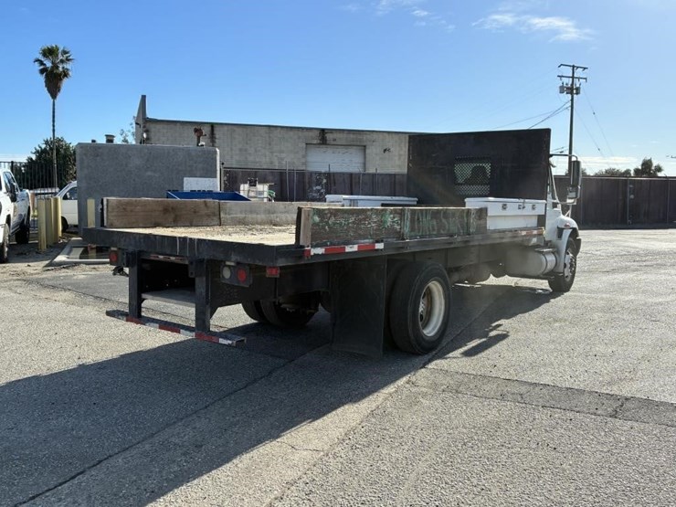 2012-international-durastar-4300-image-3