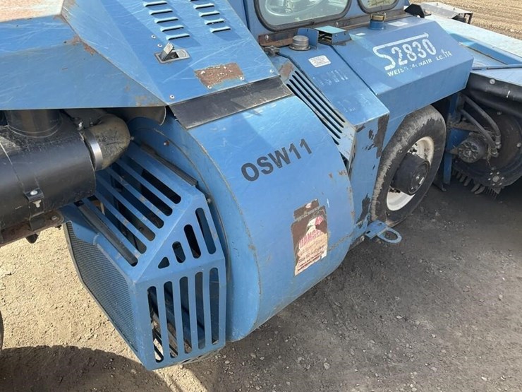 weiss-mcnair-s2830-11'-s.p.-orchard-sweeper-image-13