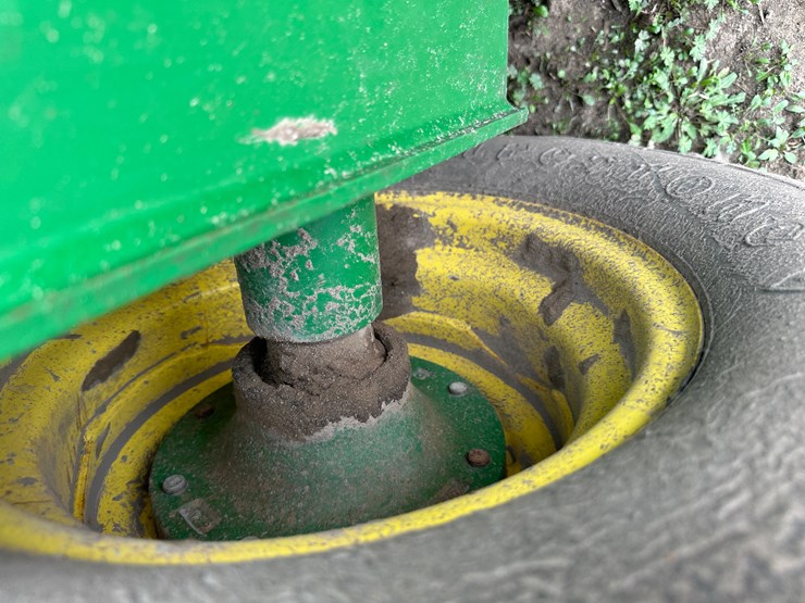 john-deere-1890-image-7