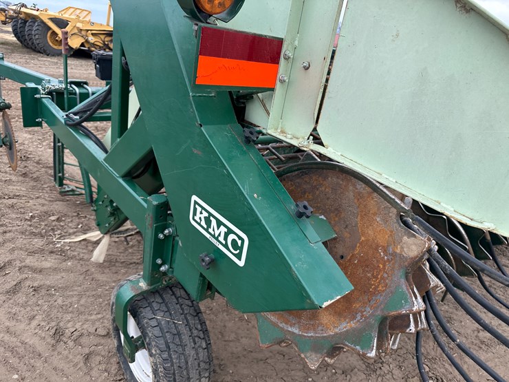 #38830-•-kmc-6-38-peanut-digger-image-24