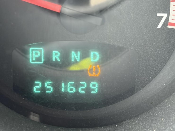 2008-dodge-nitro-image-15