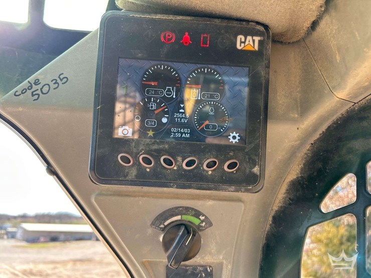 2023-caterpillar-259d3-image-10