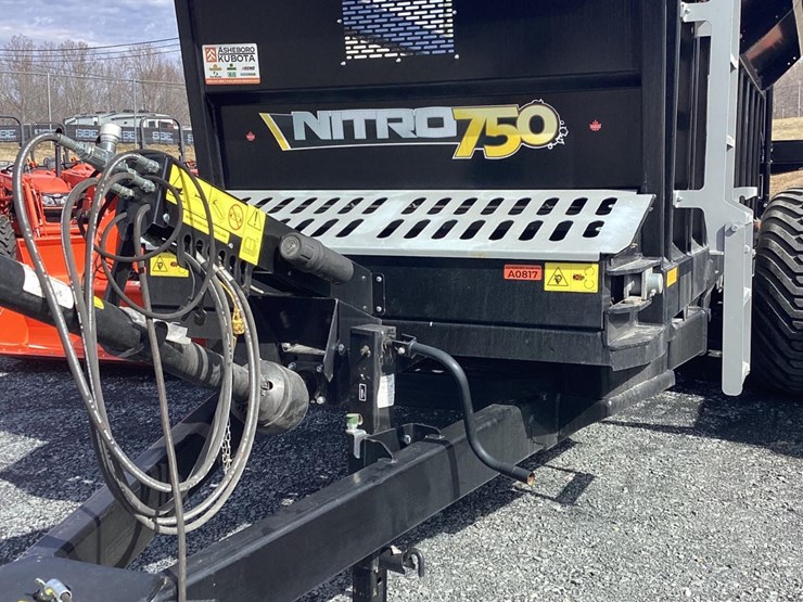 tube-line-manure-spreader-nitro-750-image-5