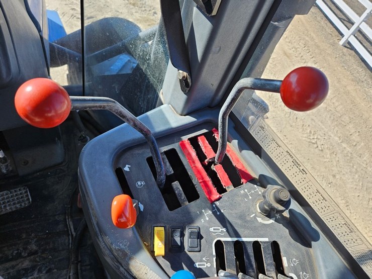 new-holland-9682-image-39