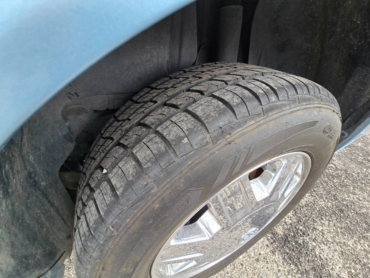 2006-cadillac-superior-6-door-limousine,-ultra-low-20396-miles-image-58