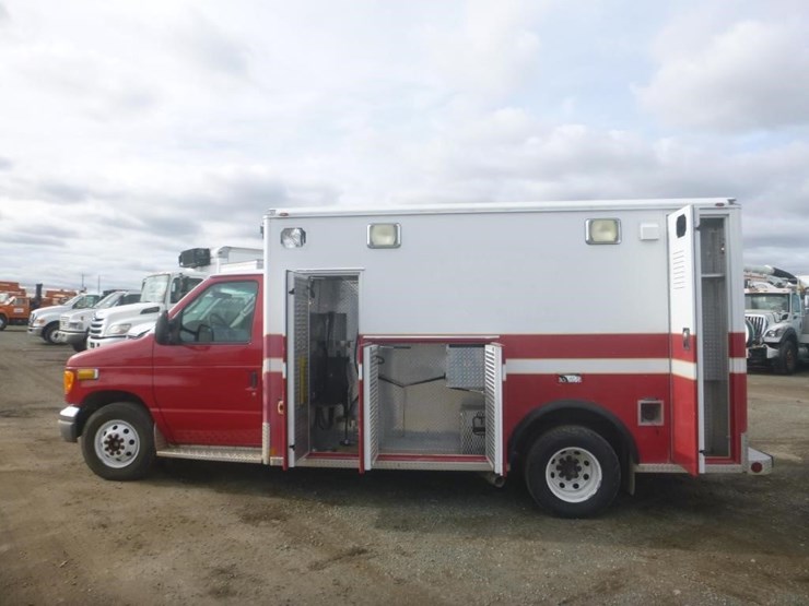 2005-ford-e450-image-5