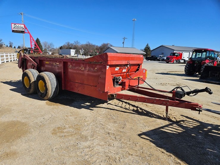 new-holland-195-image-7