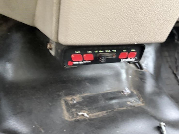 2010-ford-f450-image-16