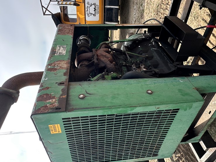 john-deere-4045t-image-10