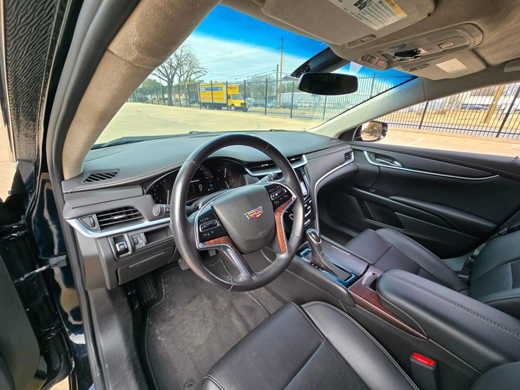 2019-cadillac-xts-stretch-limousine-for-sale,-s-and-s-coachbuilders,-70in,-7866-miles-image-16