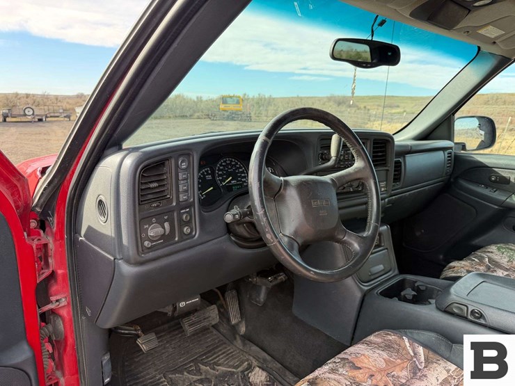 2001-gmc-sierra-1500-image-32