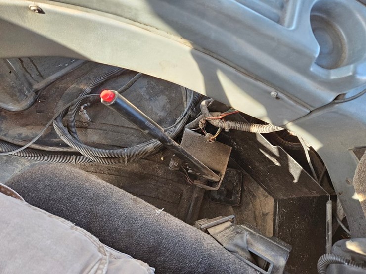 new-holland-9682-image-43