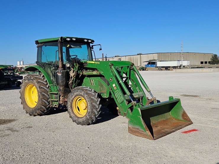 2016-john-deere-6110r-image-1