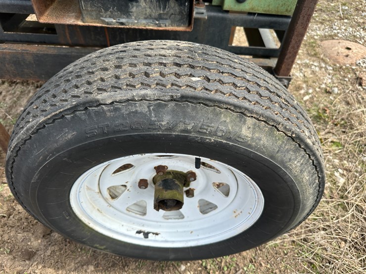 john-deere-4045d-image-5