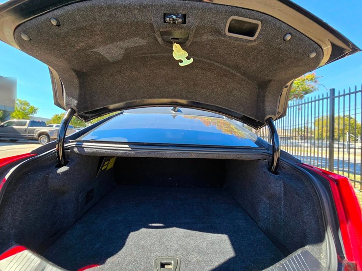 2017-cadillac-federal-70in-limo-w-27466-miles,-premium-federal-coachwork,-luxury-transport-image-20